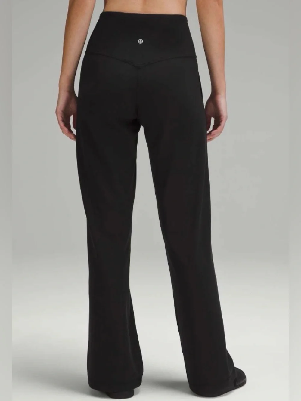 Lululemon Align High-Rise Wide-Leg Pant Short sz 8
